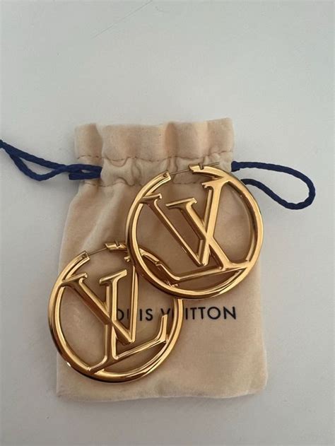 louis vuitton ohrringe gold|Louis Vuitton golf club.